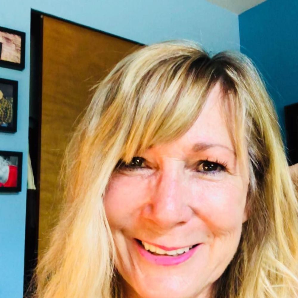 Meet your Posher, Rhonda